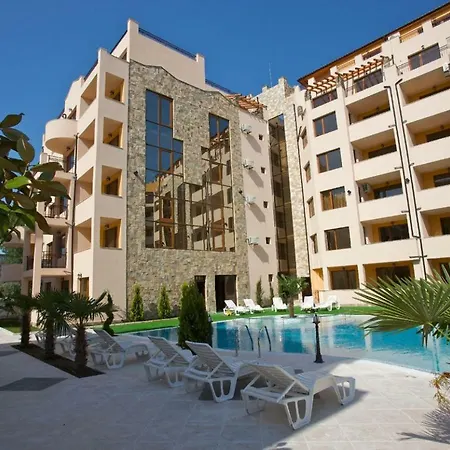 Apartahotel Emerald Paradise