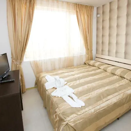 Emerald Paradise Hotel apartamentowy Słoneczny Brzeg